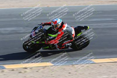 media/Jan-14-2024-SoCal Trackdays (Sun) [[2e55ec21a6]]/Turn 10 Inside (110pm)/